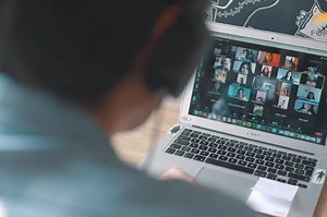 Fundación Forge abre convocatoria al programa gratuito AWS re/Start orientado al desarrollo de habilidades computacionales y socioemocionales de jóvenes