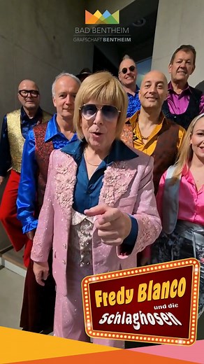 🎤 Fredy Blanco & die Schlaghosen auf der Freilichtbühne in Bad Bentheim! 🪩 Am 12. Juli 2025 heißt es: Glitzer an, Schlaghose raus und ab auf die Tanzfläche! Erlebt die große 70er Jahre Kult-Schlagershow – mitreißend, authentisch und voller Hits zum Mitsingen! 💃🕺 🎶 Von „Griechischer Wein“ bis „Michaela“ – Feier mit uns die Schlager-Party des Sommers! #Schlagerliebe #70erParty #FredyBlanco #LiveMusik #Kultshow #DiscoFever #badbentheim #freilichtbühnebadbentheim | Bad Bentheim