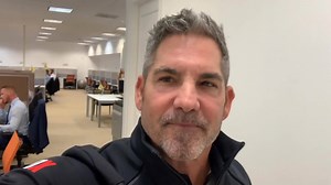 31 reactions | Whether you're a salesperson, sales manager, entrepreneur or business owner Cardone University is your way to effectively sell yourself, your products, and your ideas to anyone! | Grant Cardone | Facebook