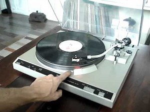 Toca Discos "PickUp" Technics SL-210 (Vídeo DEMO)