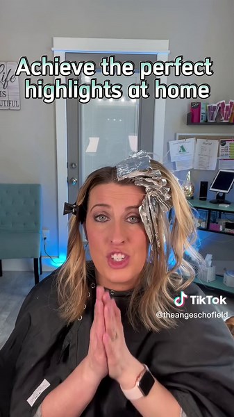 Common mistakes when highlighting your own hair. #highlights#diyhaircolor#bleachinghair#hairmistakes