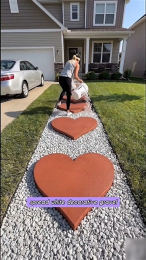 DIY Heart-Shaped Walkway Transformation ❤️ Stunning Front Yard Makeover #Landscaping #ConcreteDesign