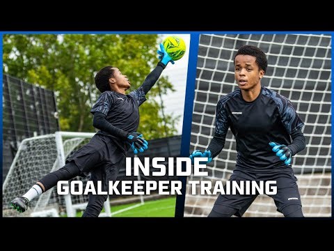 INSIDE GOALKEEPER TRAINING!🔥| Handling, Footwork , Saves and Speed