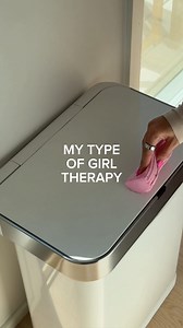my type of girl therapy 🎀🌸🧽🫧 clean space, calm mind 💆🏼‍♀️ @cleanwithpinkstuff @sinicleaning brand ambassador #cleantok #cleaningmotivation #cleaningtherapy #girltherapy #cleaningtips | cleaningwithida