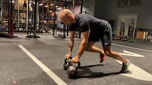 Advanced Movement Kettlebell Flow Workout 🦍 ⁣ Did this one as a finisher to my upper body session last night but you can do it as a full workout too (I break down the options below). Here is the 🔥 flow 👇🏼 ⁣ 1️⃣ KB Push Up/Core Row/Crawl x 5/each 2️⃣ Double KB Swings x 5 3️⃣ Double KB Cleans x 5 4️⃣ Double KB Squat Rotational Press x 5 5️⃣ Double KB Reverse Lunge x 5/side ⁣ ⏱ Rest 90-120 seconds and repeat for 2-3 rounds as a finisher and 4-6 rounds as a full short, and challenging, workout. 