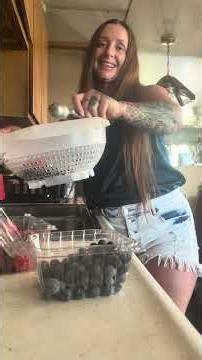 How to wash off apeel from your fruits n veggies