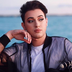 515K views · 2.8K shares | Maybelline New York named their first ever male beauty ambassador and he’s amazing | In The Know | Facebook