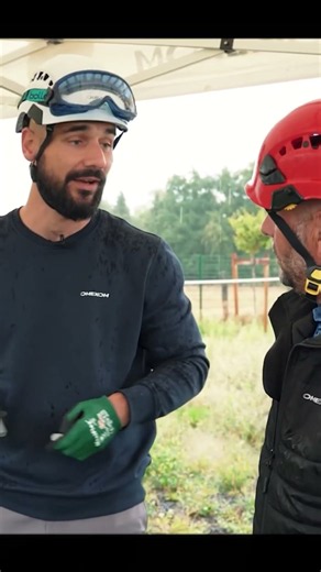 Construction d’une ligne haute tension : montage d’un pylône étape par étape #métiers #électricité