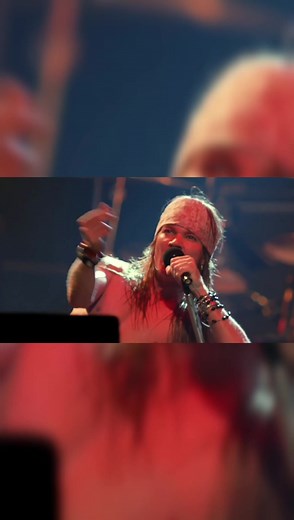 Guns N' Roses: Welcome To The Jungle Live Performance