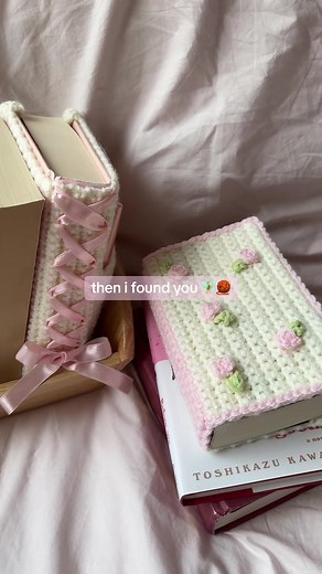 Crochet Book Cover Designs | DIY Tutorial for Cute Paperback Covers