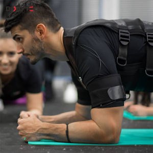 [Hot Item] Fitness Machine EMS Training Machine Wireless EMS Smartphone Jumpsuit New Slimming Technology Machine