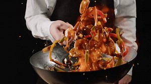 Chef Cooking Flambe Shrimps Oil On Stock Footage Video (100% Royalty-free) 3412553653 | Shutterstock