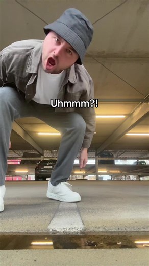 Finding the Bass in Hardstyle Music