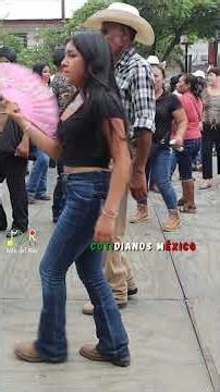 Otro huapango en Xilitla buenas bailadoras