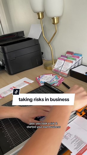 I started The Nursing Note almost two years ago as a nurse with no business experience, and wow it’s been a learning curve! From stock errors to financial risks & losses, tech problems and legal stuff, I’ve been defs been close to giving up a couple times 😅 I’m so glad I didn’t though, as I’ve realised so much self development comes from getting out of your comfort zone! It’s still surreal to see students, paramedics and other nurses using my reference cards out in the world & knowing they’ve r