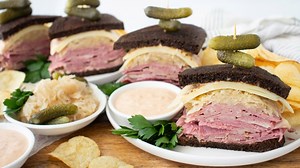 Make A Deli-Worthy Reuben Sandwich With Our Recipe