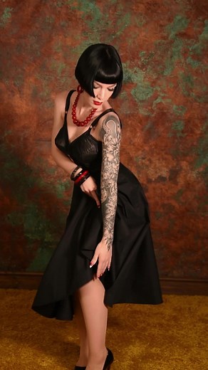 The perfect 1950s match 🖤 We love our Longline Black Cone Kate Bra paired with our 1950s Black Circle Skirt! If you’re not into the colour then our 1950s black circle skirt is the perfect occasional piece, whether that’s going out shopping or a date night, our 1950s Circle Skirt has got you covered! #circleskirts #1950sskirt #whatkatiediduk #pinupgirl #oldhollywoodstyle #vintageoutfitinspiration #luxurylingerie #modernfashion #vintagecommunity #blackcircleskirt #pinup #vintagestyle