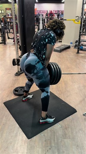 Done for today 💪🏼😊🔥 Looking to transform your mind and body? My eBook is a step by step guide to getting in your best body shape. Special offer for a limited time, grab your copy for just R149 (Regular price will be R299 after the special WhatsApp me to order ebook 27671673110 https://wa.me/message/ZW3ID7FVCXZWN1 #fitsheshe🥰🥰 #foryou