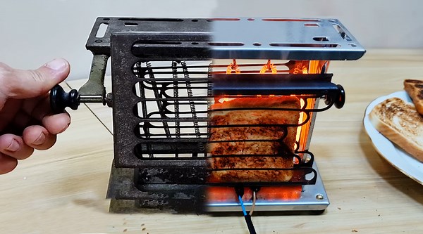 Reviving A Classic Toaster To Make Delicious Toasts Again