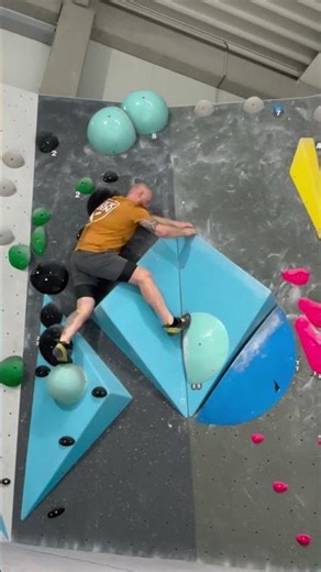 #viral #bouldering #climbing #rockclimbing #climb #reels #climber #fun
