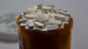 Many virtual care apps pushing products, selling personal data, research finds