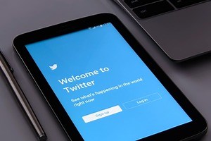 Twitterの初期設定で設定しておくべき項目まとめ | スマホアプリやiPhone/Androidスマホなどの各種デバイスの使い方・最新情報を紹介するメディアです。