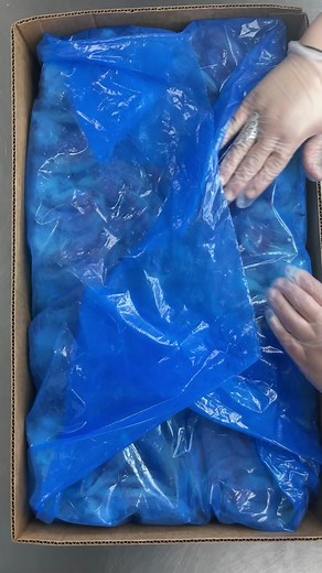 Delicious 25lb Case Colossal Dungeness Crab Legs