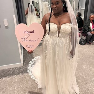 David's Bridal Cream Wedding Dress