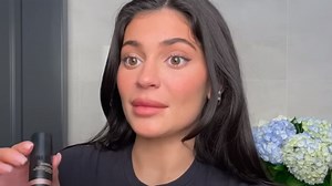 Kylie critics beg star to 'stop' with plastic surgery after spotting new change