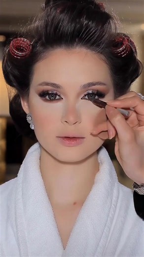 Eye Makeup Finishing Tutorial 🔥💯🤩 #shorts #makeup #makeuptutorial #learningwithnk #viral