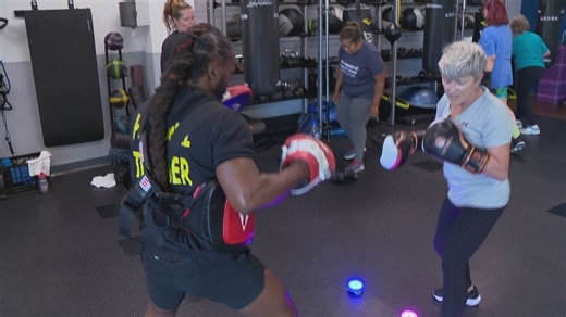 New study shows boxing more effective than walking for reducing belly fat