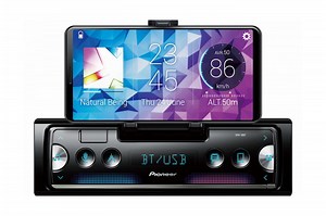 Pioneer SPH-10BT : l'autoradio qui transforme votre smartphone en console de bord tactile