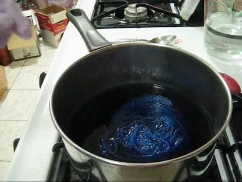 Dyeing Yarn with Food Coloring on the Stove
