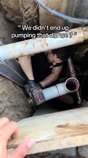 What’s a sparky doing in a trench 😂