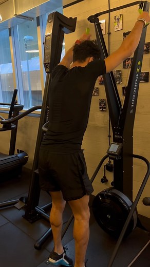 The SkiErg is a very good device for working the entire body. Allows you to develop cardiorespiratory skills but also strength, explosiveness and coordination of the upper and lower limbs of the body. Come try it at The Forge!  • • • #personaltrainer #training #coach #monaco #sport #skierg #workout | The Forge | Facebook