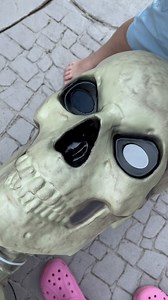 69K views · 2K reactions | How we revived our 12 foot skeleton #halloween #12ftskeleton | Dr. Betsy Grunch - Ladyspinedoc | Facebook