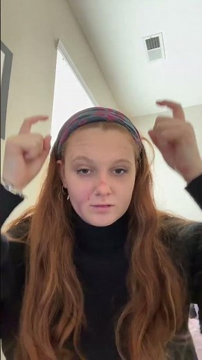 Learn How To Sign "Crown" in ASL for Beginners | American Sign Language #shorts