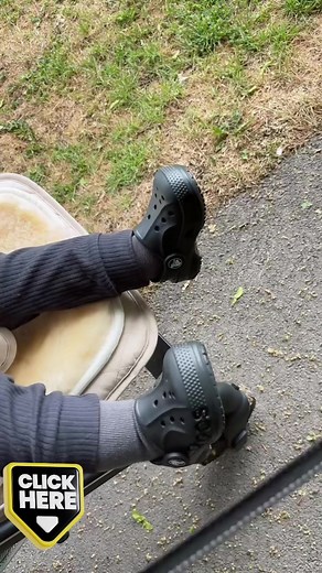 #crocs #crocsgang #crocs4life #crocsandsocks #toddler #babyshoes #shoes #ootd #cute #tiny