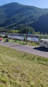 Bardonecchia, lunga coda in autostrada in direzione del Traforo del Frejus #autostrada #valsusa #a32 #coda #frejus | L'Agenda News