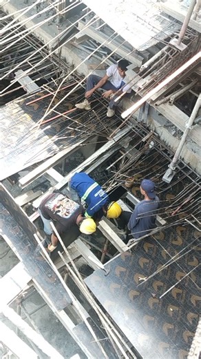 Beam soffit form installation. #construction #shorts