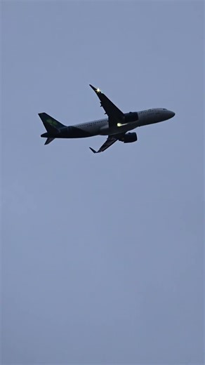 Aer Lingus A320 neo Take off from Dublin Airport