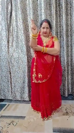 Chandani rat mai goli chlaye leke dunali hath mai ❤️🌹