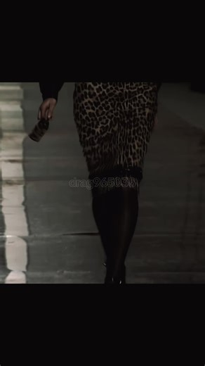 Iekeliene Stange: Fashion Forward in Horsewalk Style