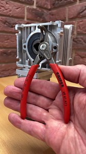 146K views · 1.2K reactions | Tool feature Friday 藺 5 1/4" External 90° Angled Precision Snap Ring Pliers with Limiter > Precision external circlip pliers for installing or removing circlips on shafts > Overexpansion limiter with screw stop > For fitting snap rings on shafts, ranging from 25/64" - 1" Part # 49 41 A11 bit.ly/4nzbr09 #KNIPEX #KNIPEXTools #KNIPEXUSA #KNIPEXNorthAmerica #KNIPEXQuality #MadeinGermany | Knipex | Facebook