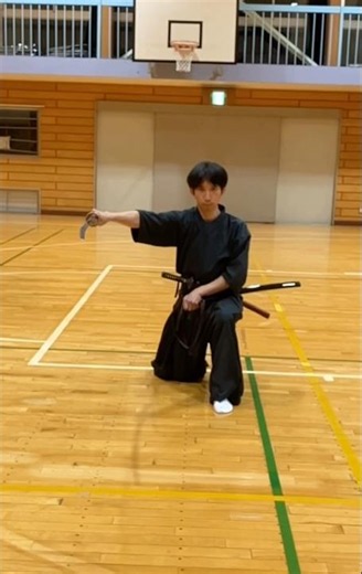 神刀流居合術 四方の一本目 二本差し