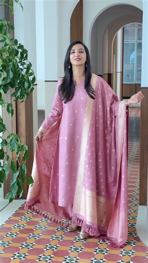 Neev By Vibhuti Kabra on Instagram: "VK wears a silk suit set in Sachi Zari — a piece to cherish and keep in your wardrobe for generations. Shop this look and more from our Anantaya collection today on our LIVE at 4 PM on Instagram, Facebook & YouTube. Shop exclusively on WhatsApp: +91 8828218609 Worldwide shipping | COD available across India"