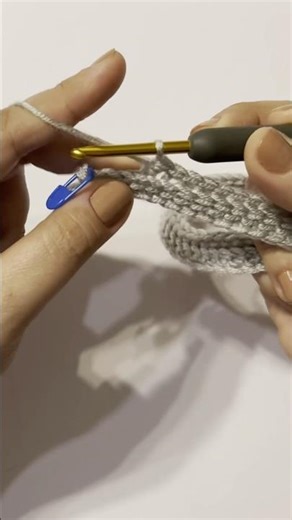 This Crochet Stitch Looks Like Knitting 😱 | Easy Beginner Crochet