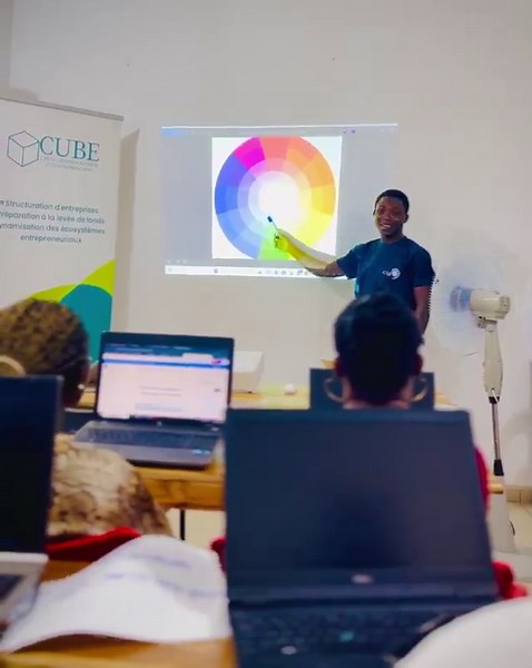 #graphisme #graphiste #designgraphique #design | Théodore Hounsi