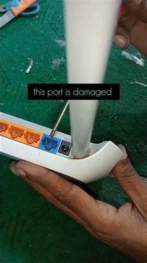 how replaced router wan port #wifirouterrepair#fixwifirouter#fixrouterwanport