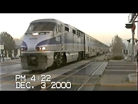 Rare Surfliner Set: Amtrak 465 & Cabcar 6902 back in Dec 2000!